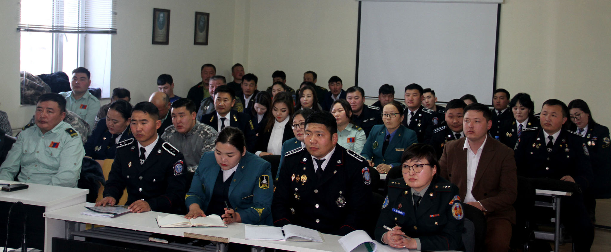 БАГЦ ХУУЛИУДАД ОРСОН НЭМЭЛТ, ӨӨРЧЛӨЛТИЙН ТАЛААР СУРГАЛТ ЗОХИОН БАЙГУУЛАГДЖЭЭ
